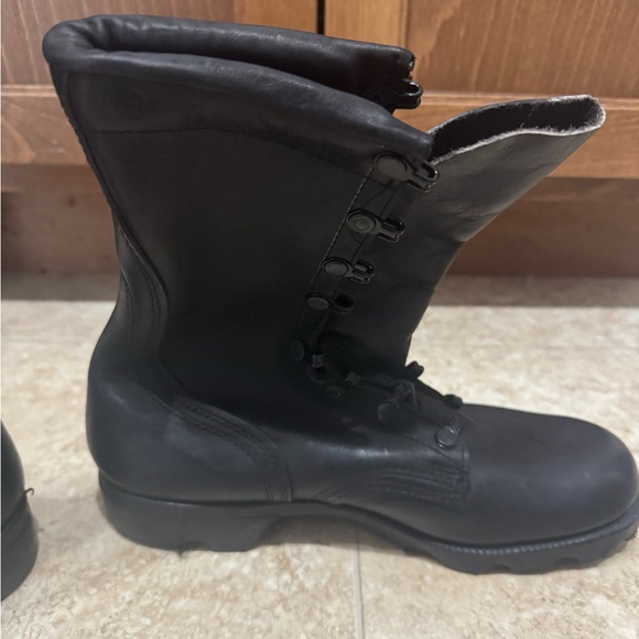 Ro-Search Mens Vintage Black Leather Army Combat Boots Sz 6